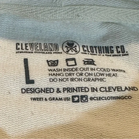 Cleveland Football Hoodie | Size L | Cream Graphic Sweatshirt - Picture 5 of 12